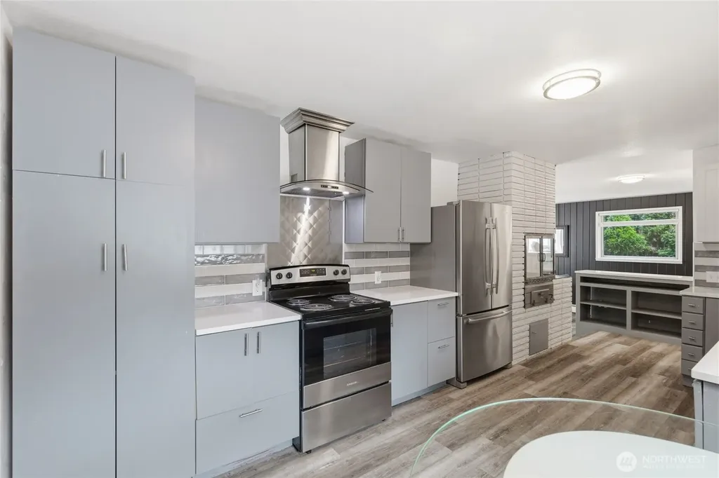 12828 78th Avenue S Seattle WA 98178