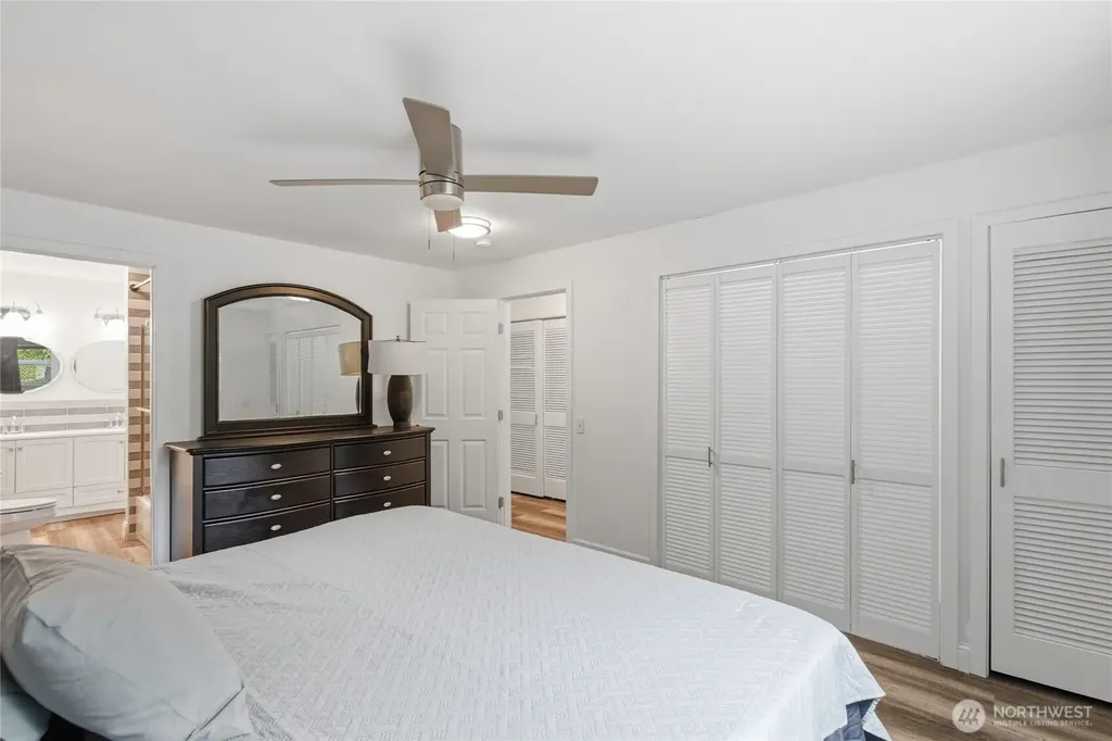 12828 78th Avenue S Seattle WA 98178