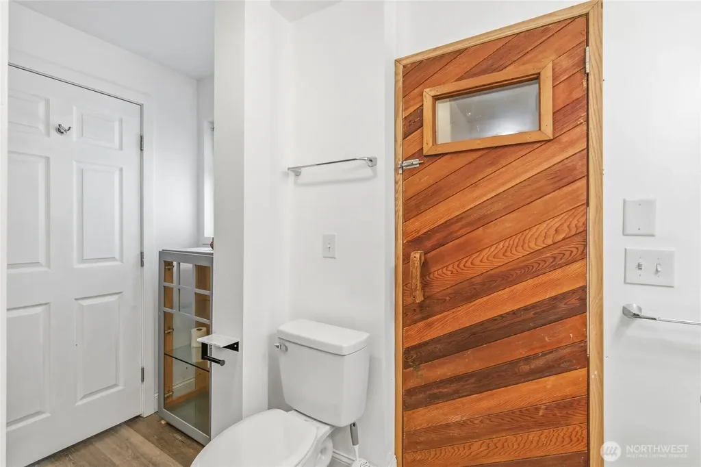 12828 78th Avenue S Seattle WA 98178