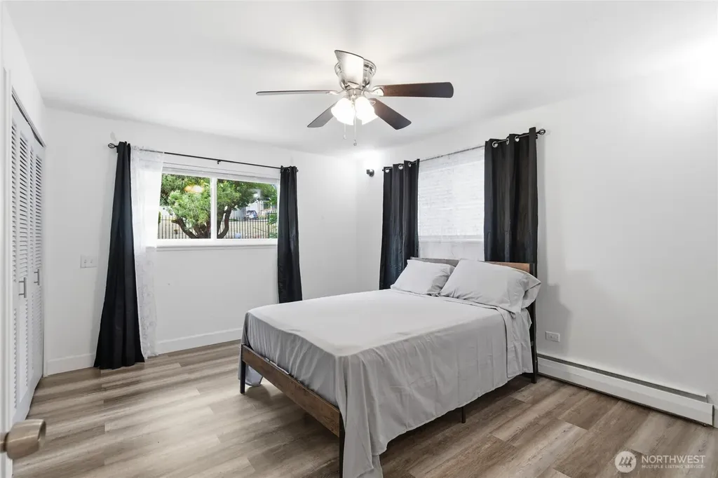 12828 78th Avenue S Seattle WA 98178