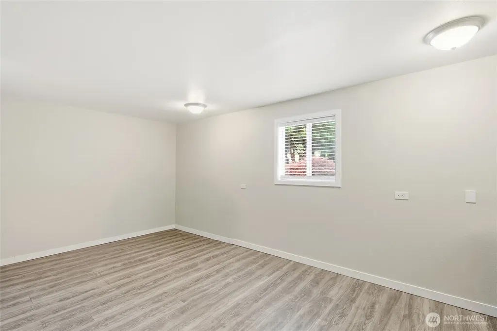 12828 78th Avenue S Seattle WA 98178