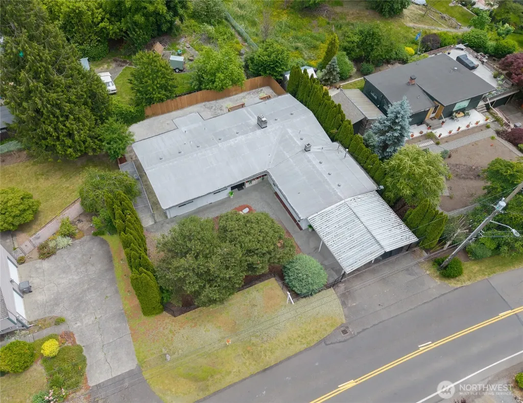 12828 78th Avenue S Seattle WA 98178