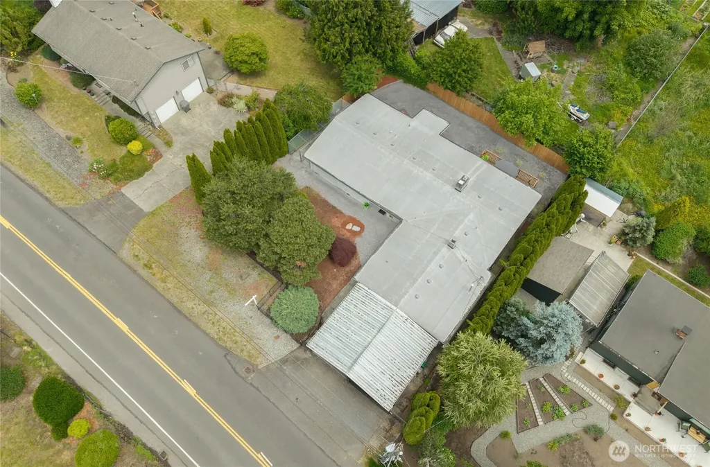 12828 78th Avenue S Seattle WA 98178