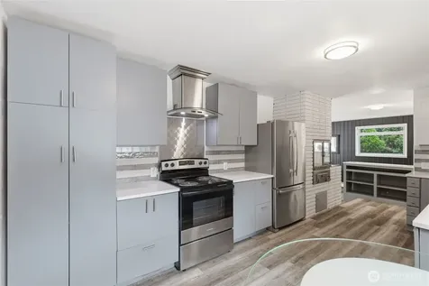 12828 78th Avenue S Seattle WA 98178