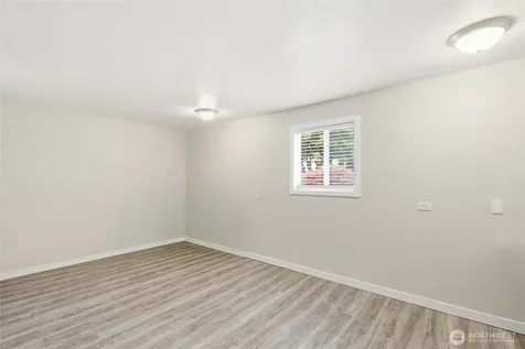 12828 78th Avenue S Seattle WA 98178