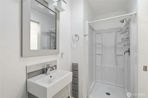 12828 78th Avenue S Seattle WA 98178