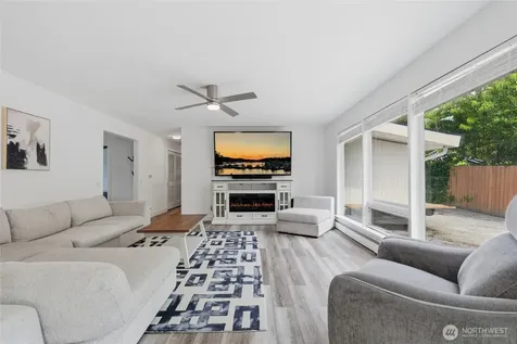 12828 78th Avenue S Seattle WA 98178