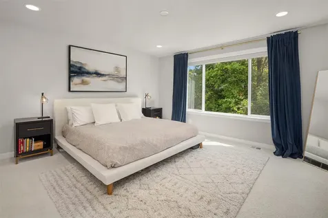 2119 NW Lynx Loop Issaquah WA 98027