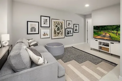 2119 NW Lynx Loop Issaquah WA 98027