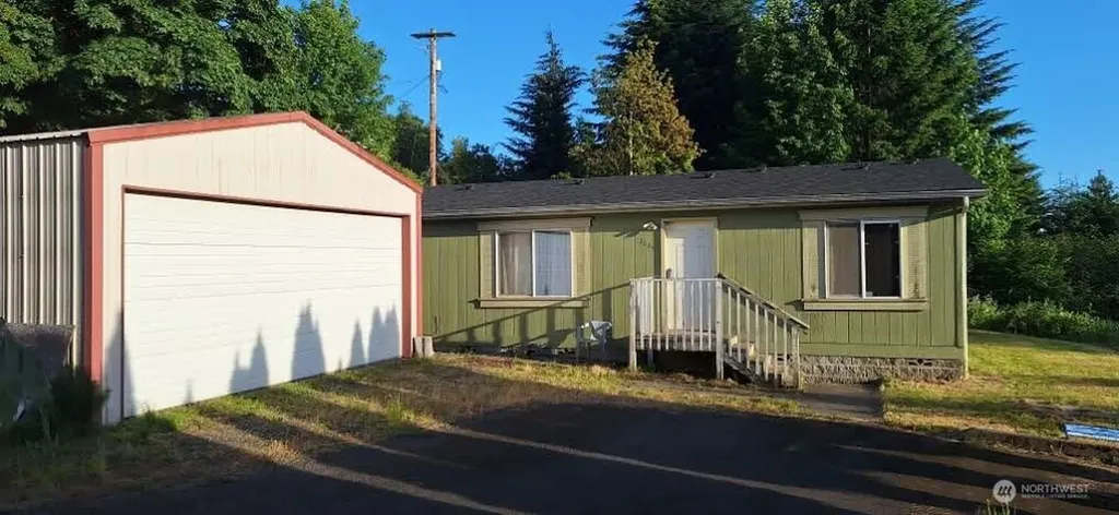 1009 NE Soland Court Winlock WA 98596