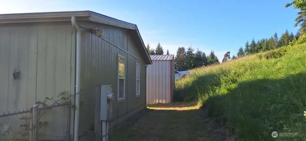 1009 NE Soland Court Winlock WA 98596