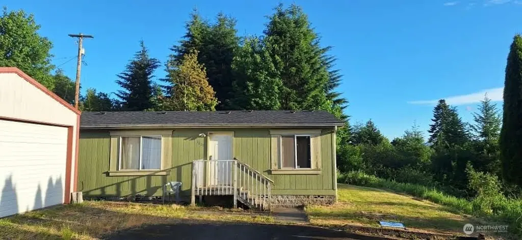 1009 NE Soland Court Winlock WA 98596