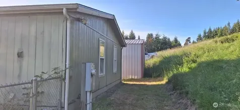 1009 NE Soland Court Winlock WA 98596