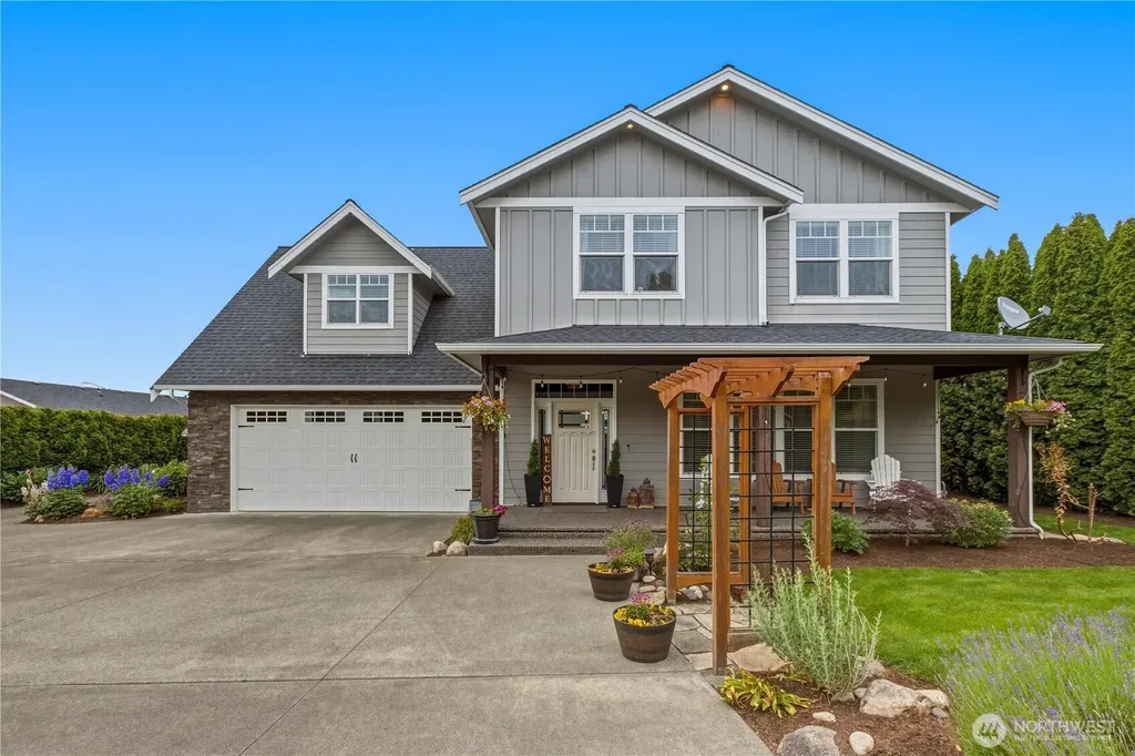1624 Main Street Lynden WA 98264