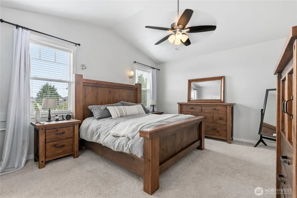 1624 Main Street Lynden WA 98264