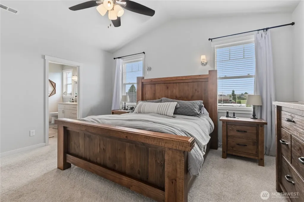 1624 Main Street Lynden WA 98264