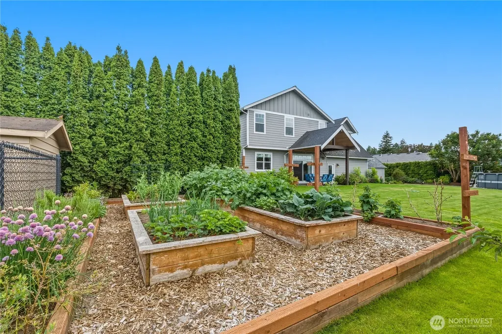 1624 Main Street Lynden WA 98264