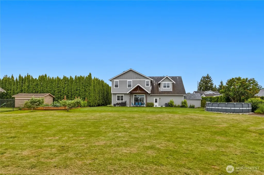 1624 Main Street Lynden WA 98264