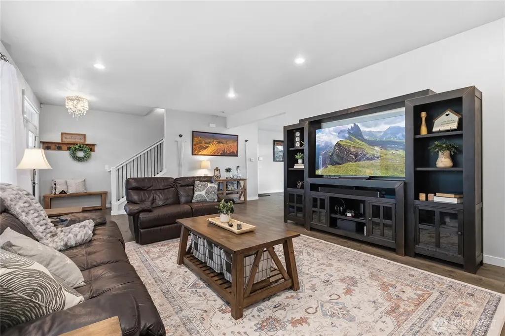1624 Main Street Lynden WA 98264