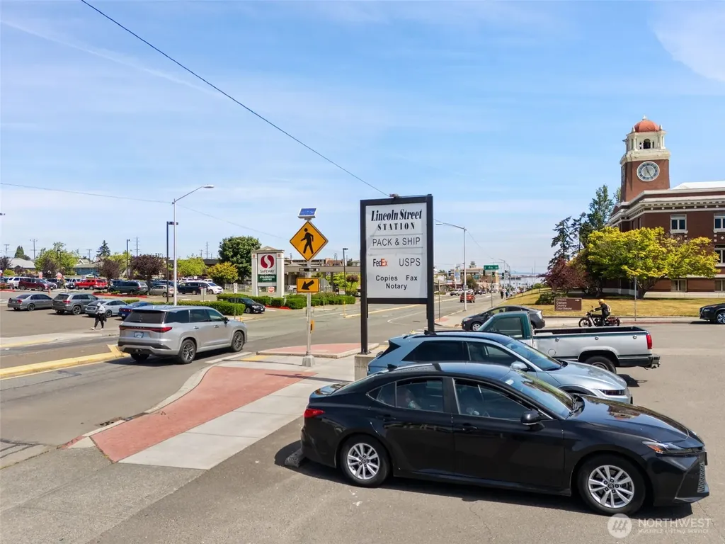 403 S Lincoln Street Port Angeles WA 98362