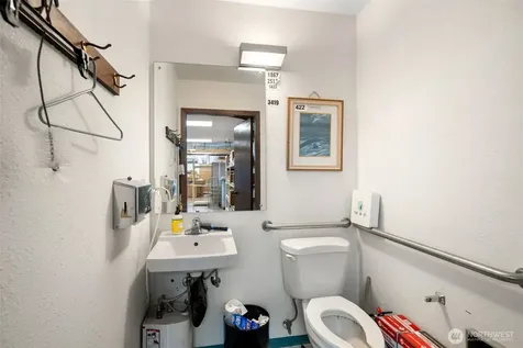403 S Lincoln Street Port Angeles WA 98362