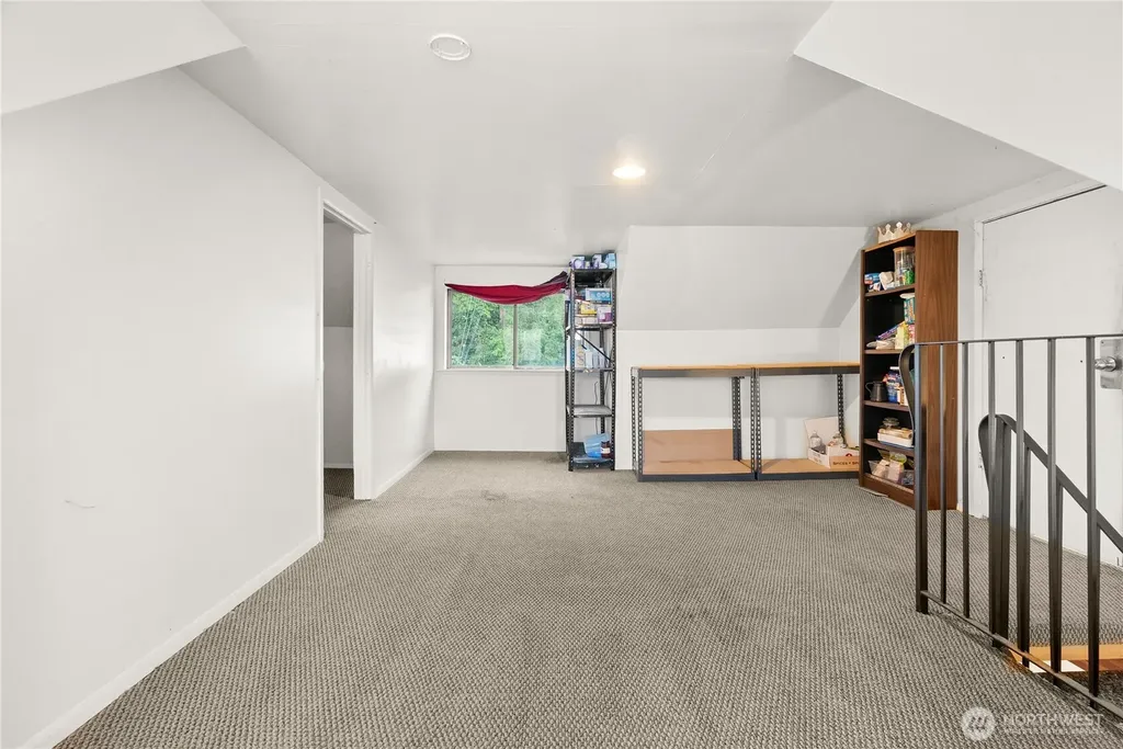 1885 SW Bay Street Port Orchard WA 98366