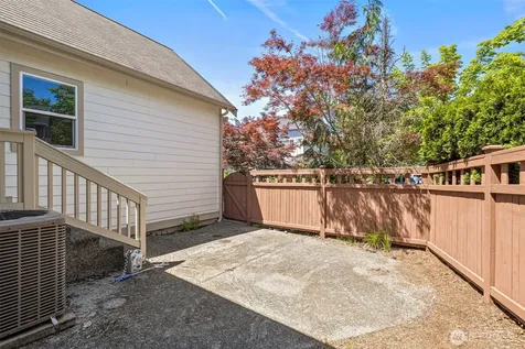 2188 NE Noble Street Issaquah WA 98029