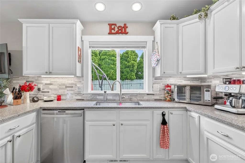 1453 Copper Loop East Wenatchee WA 98802
