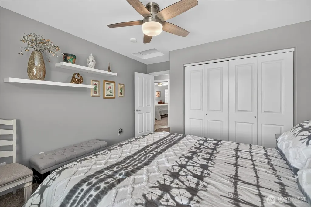 1453 Copper Loop East Wenatchee WA 98802