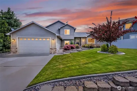 1453 Copper Loop East Wenatchee WA 98802