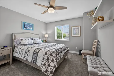 1453 Copper Loop East Wenatchee WA 98802