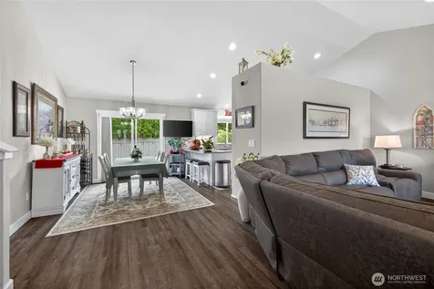 1453 Copper Loop East Wenatchee WA 98802