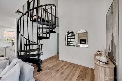 560 NE Alder Street Issaquah WA 98027