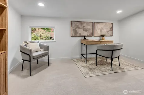 560 NE Alder Street Issaquah WA 98027
