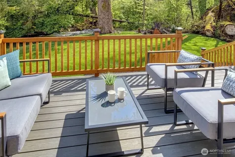560 NE Alder Street Issaquah WA 98027