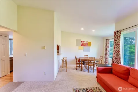 907 N 163rd Street Shoreline WA 98133