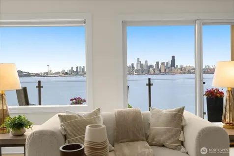 1737 Harbor Avenue SW Seattle WA 98126
