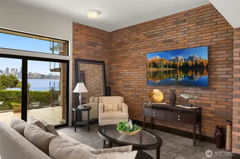 1737 Harbor Avenue SW Seattle WA 98126