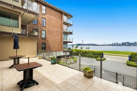 1737 Harbor Avenue SW Seattle WA 98126