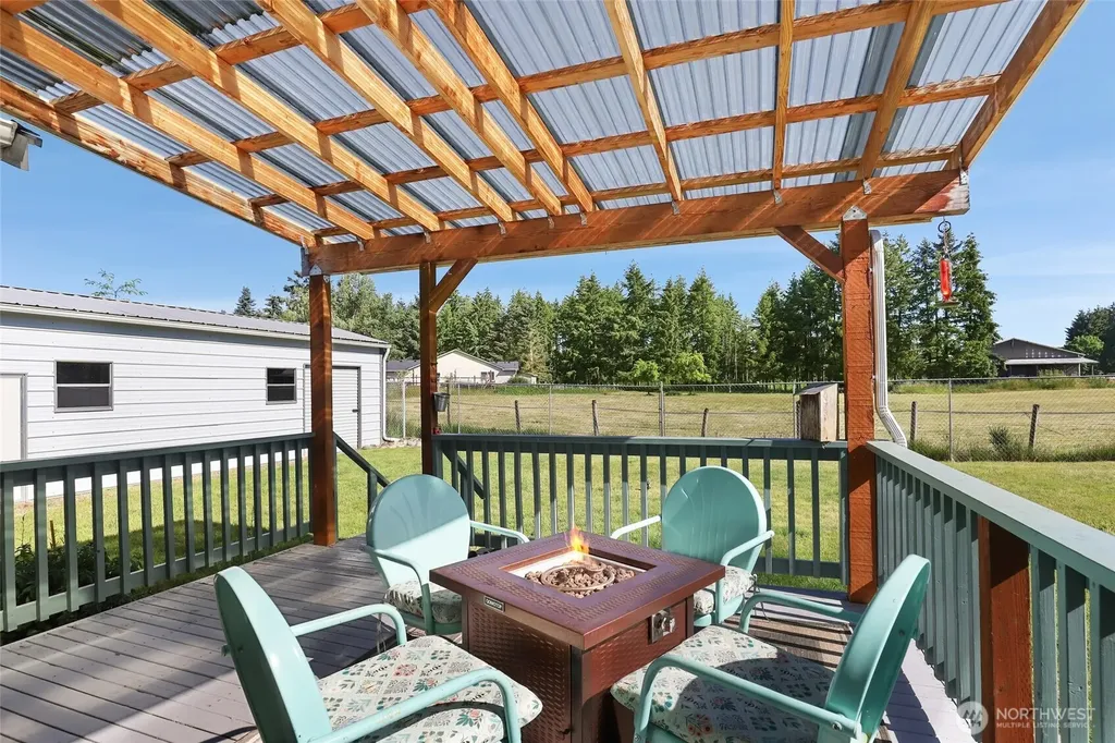 8008 188th Avenue SW Rochester WA 98579