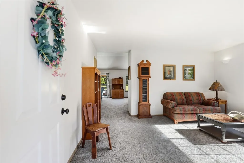 8008 188th Avenue SW Rochester WA 98579