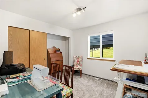 8008 188th Avenue SW Rochester WA 98579