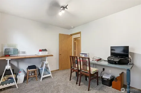 8008 188th Avenue SW Rochester WA 98579