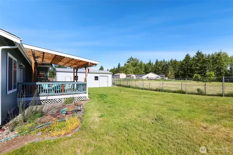 8008 188th Avenue SW Rochester WA 98579