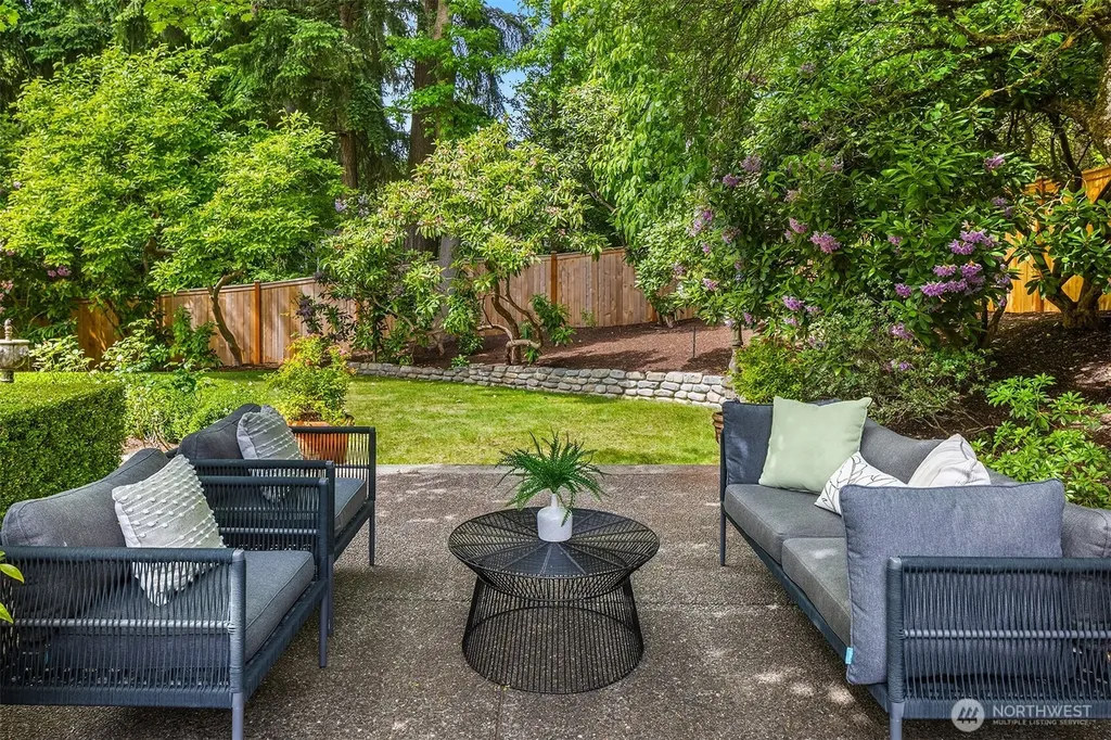 8914 SE 56th Street Mercer Island WA 98040