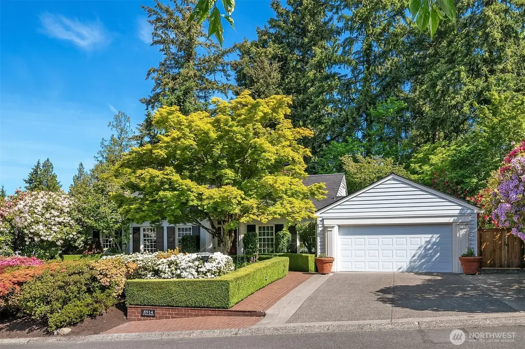 8914 SE 56th Street Mercer Island WA 98040