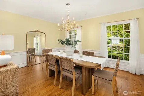 8914 SE 56th Street Mercer Island WA 98040
