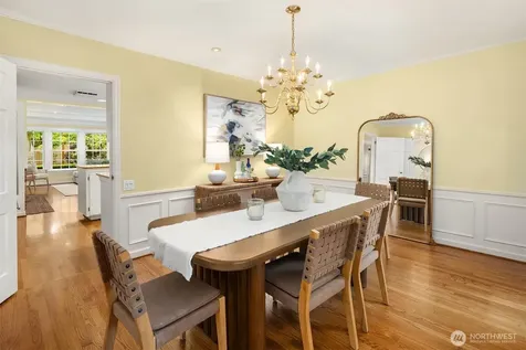 8914 SE 56th Street Mercer Island WA 98040