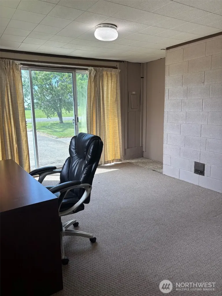 10563 District Line Road Burlington WA 98233