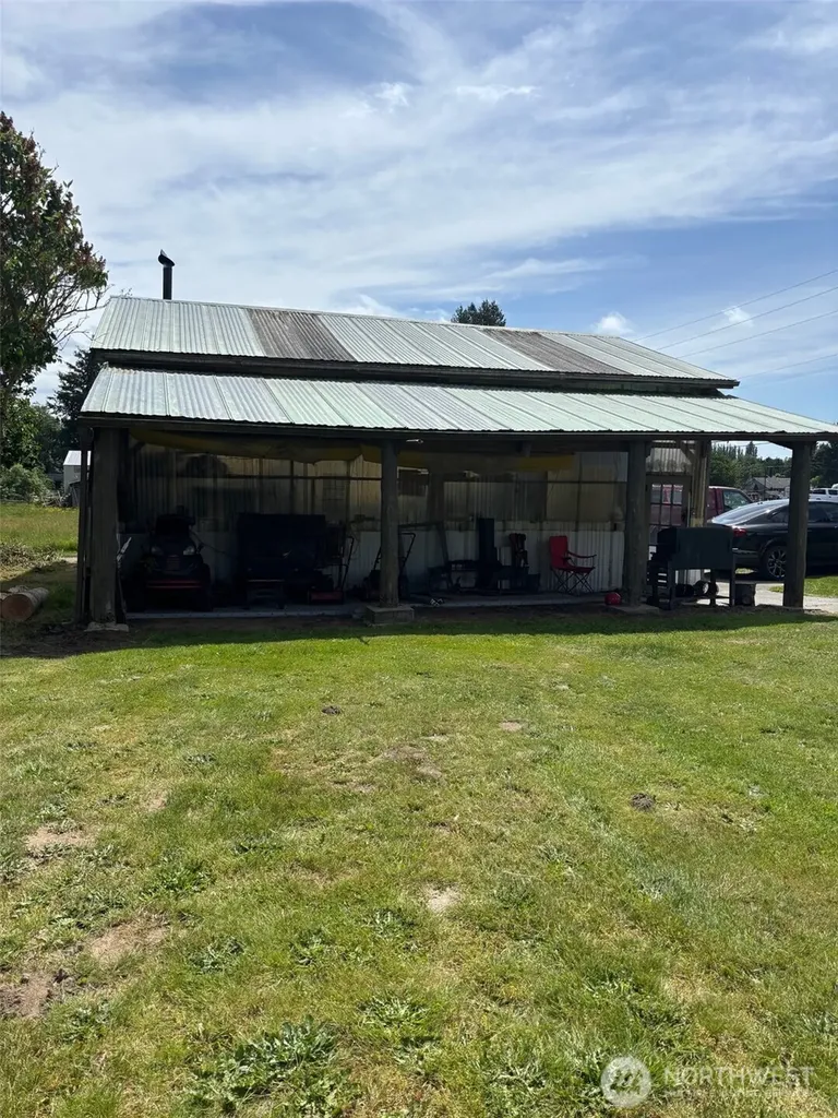 10563 District Line Road Burlington WA 98233